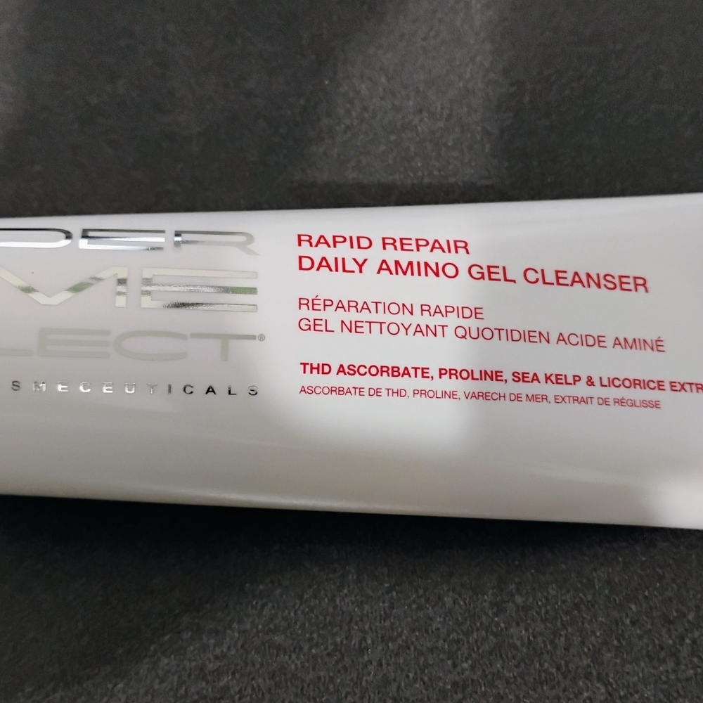 Dermelect Facial Gel Cleanser